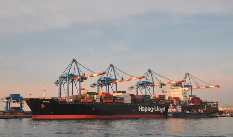 TUBUL Container Ship IMO 9447873