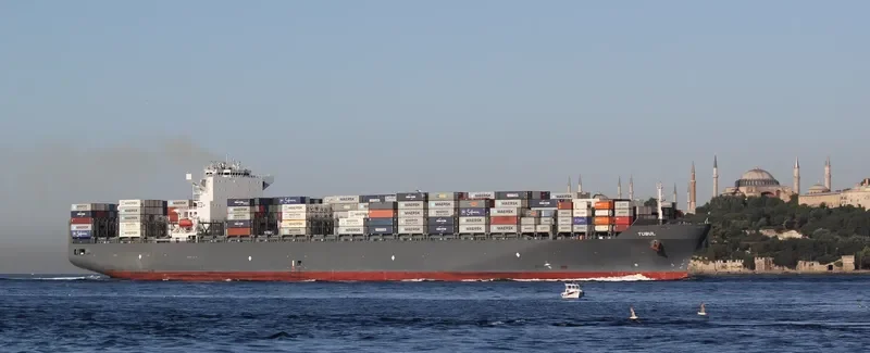 TUBUL Container Ship IMO 9447873 photo 8