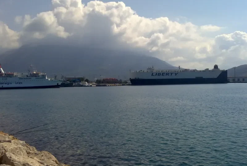 LIBERTY PRIDE General Cargo IMO 9448114 photo 9