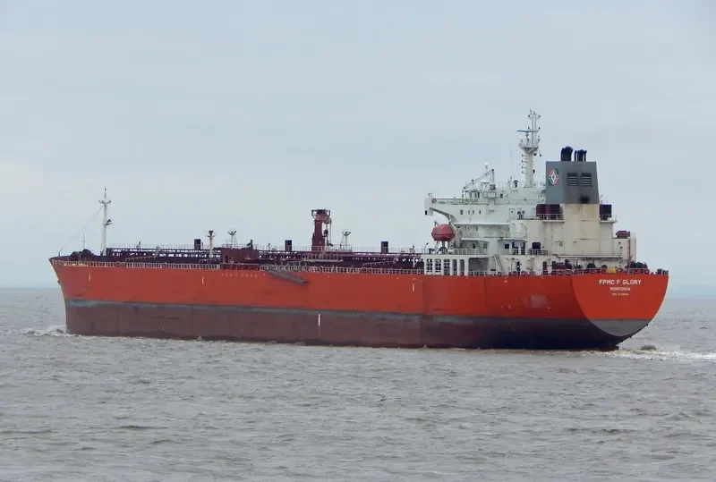 APANEMO Tanker IMO 9448164 photo 4