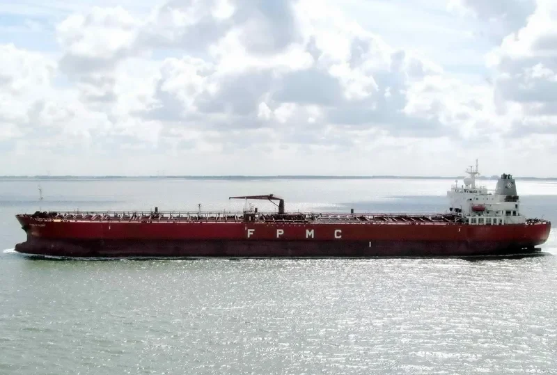 APANEMO Tanker IMO 9448164 photo 10