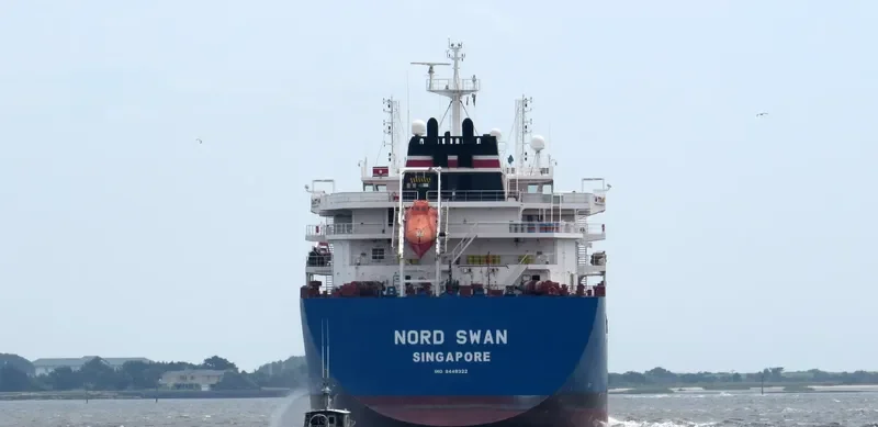 NORD SWAN Tanker IMO 9448322 photo 7