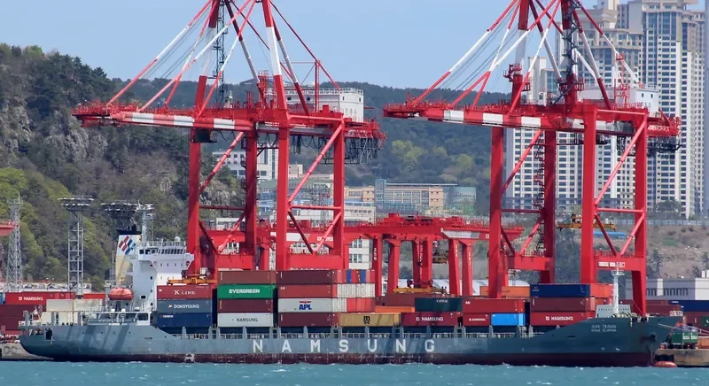 STAR CLIPPER Container Ship IMO 9448437 photo 9