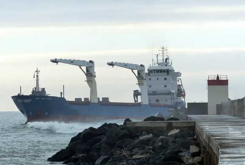 ARA HAMBURG General Cargo IMO 9448451 photo 10