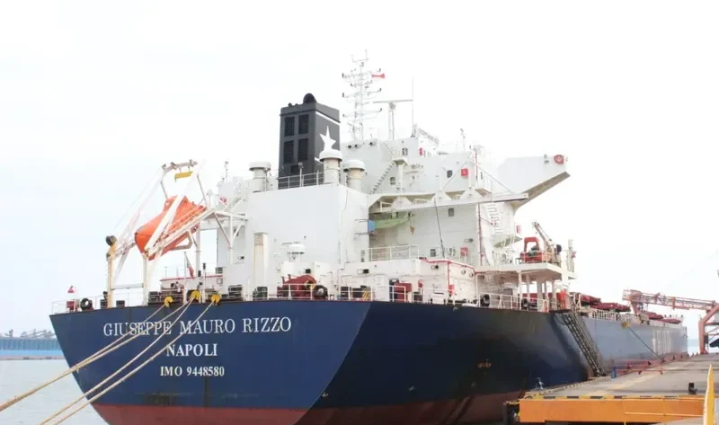 ROYAL Bulk Carrier IMO 9448580 photo 3