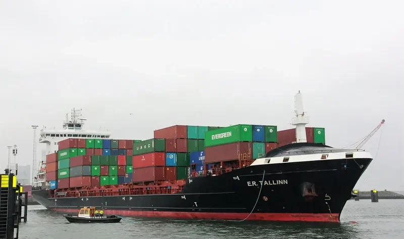 BEATRIZ B Container Ship IMO 9448671