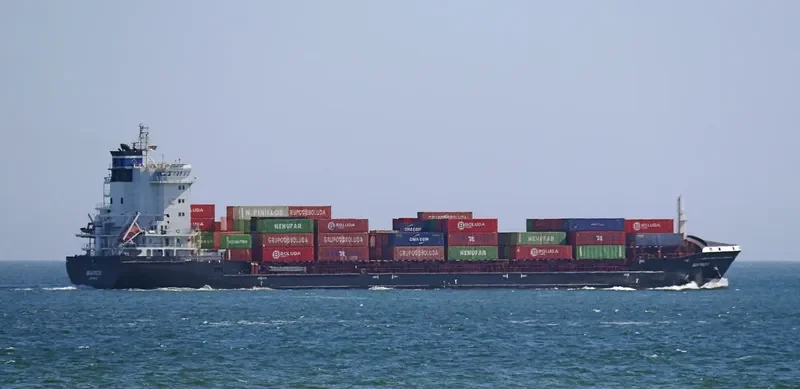 BEATRIZ B Container Ship IMO 9448671 photo 36
