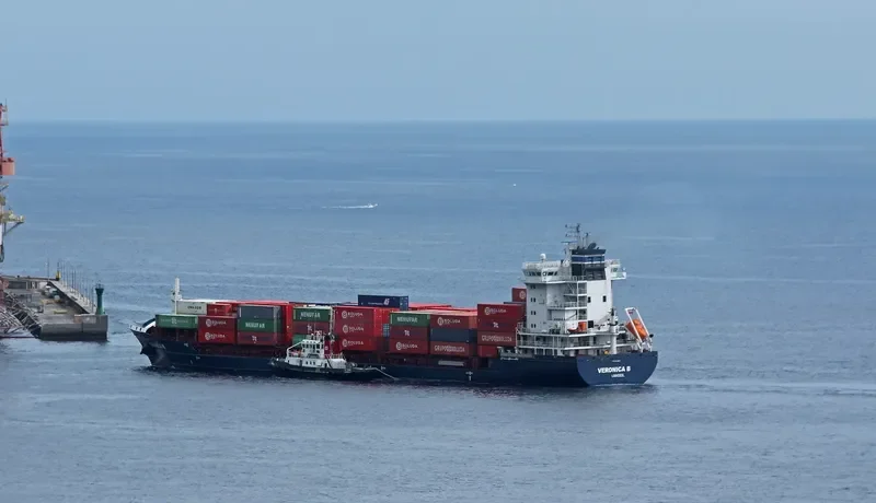 AMINA Container Ship IMO 9448683 photo 4