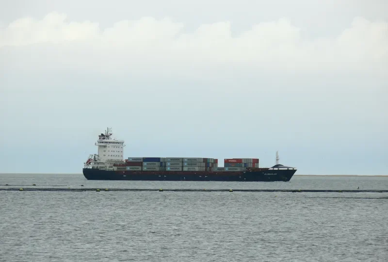 ELBSAILOR Container Ship IMO 9448695 photo 5