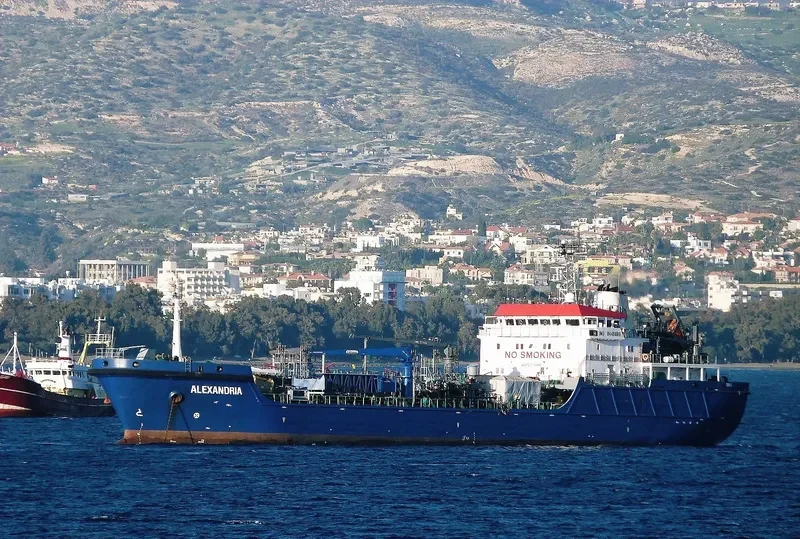 ALEXANDRIA Tanker IMO 9448889 photo 4
