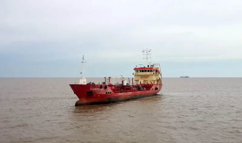 KADRIYE ANA Tanker IMO 9449235 photo 10