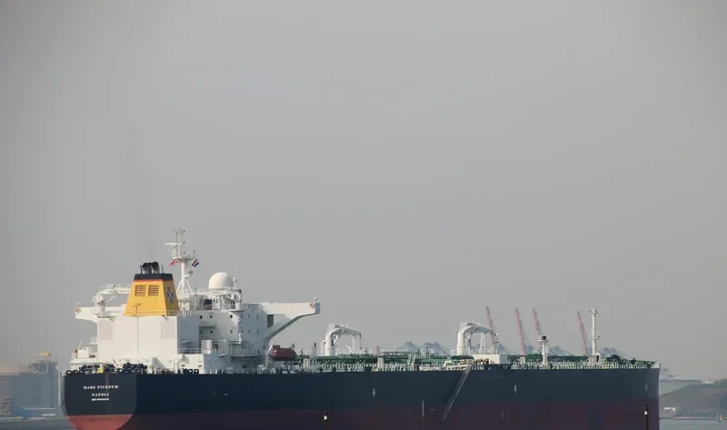 MARE PICENUM Tanker IMO 9449405 photo 3