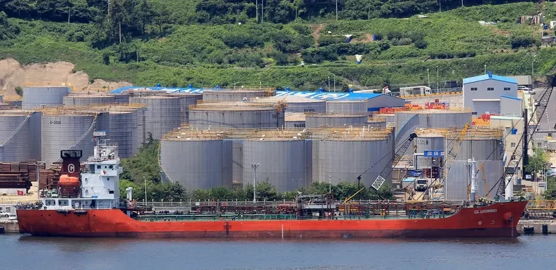 GLORIWIND Tanker IMO 9449649