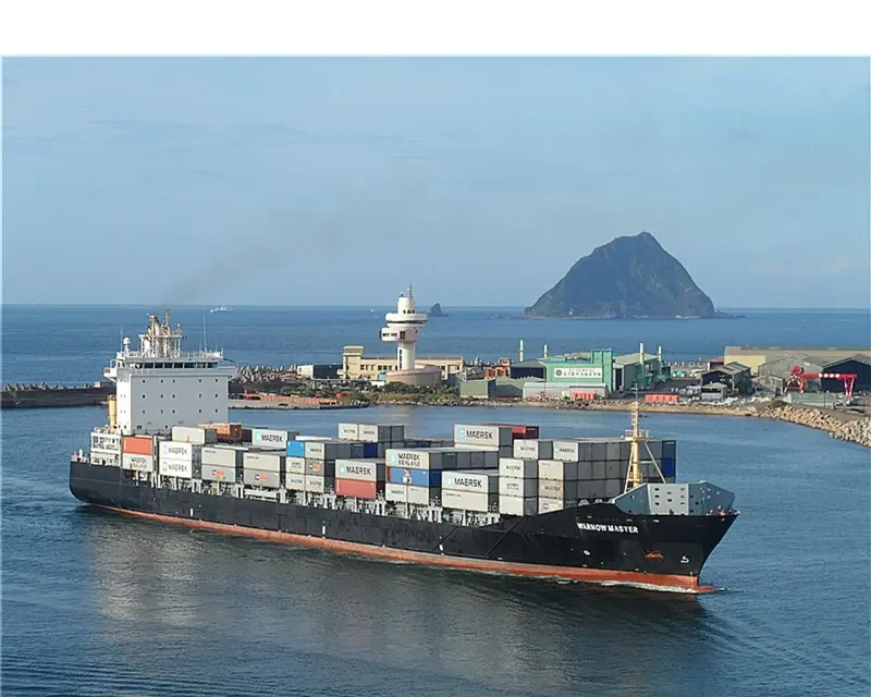 WARNOW MASTER Container Ship IMO 9449833 photo 10