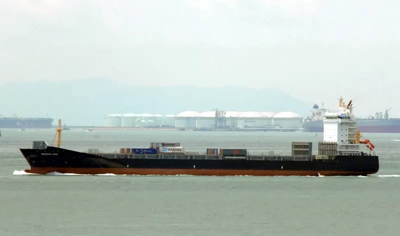 WARNOW CHIEF Container Ship IMO 9449857 photo 9