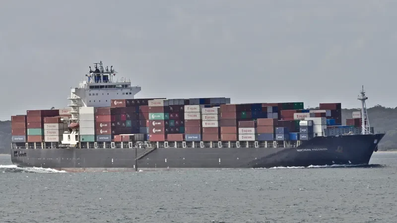 NORTHERN PRECISION Container Ship IMO 9450296 photo 7