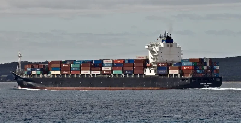 NORTHERN PRIORITY Container Ship IMO 9450313 photo 4
