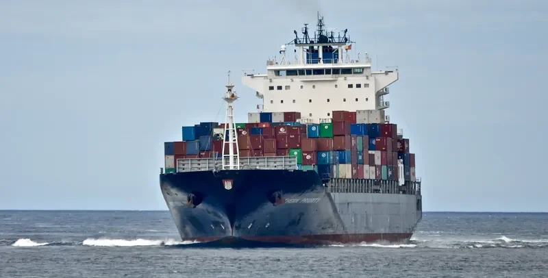 NORTHERN PRIORITY Container Ship IMO 9450313 photo 6