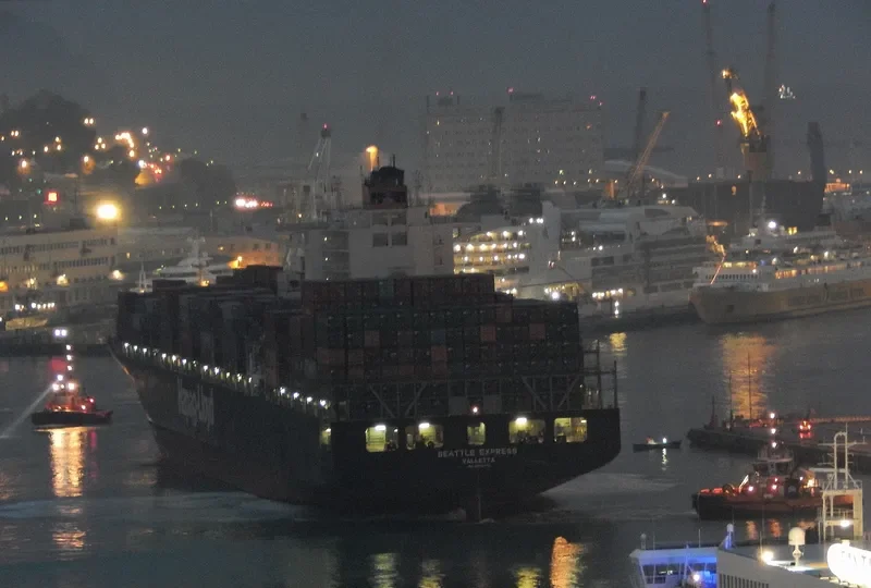 CPO HAMBURG Container Ship IMO 9450375