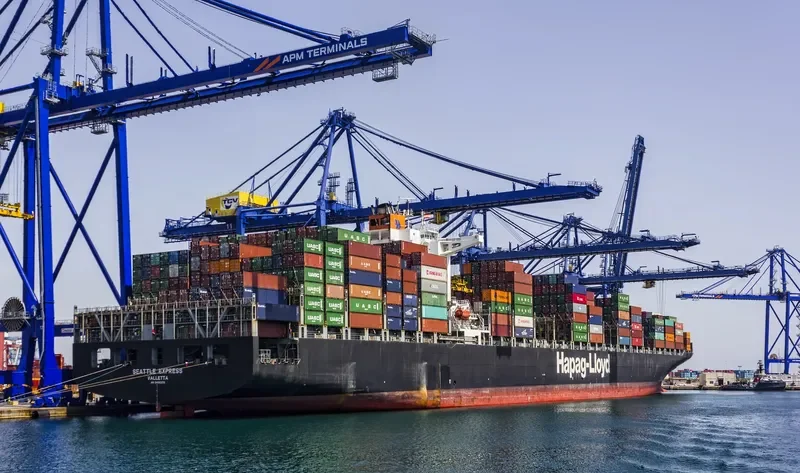 CPO HAMBURG Container Ship IMO 9450375 photo 8