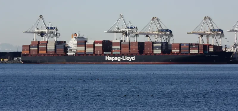 VIENNA EXPRESS Container Ship IMO 9450416 photo 2