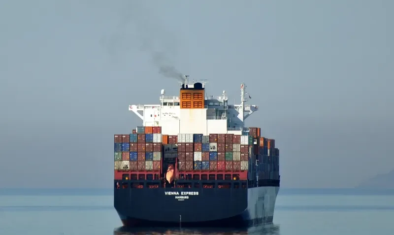 VIENNA EXPRESS Container Ship IMO 9450416 photo 8
