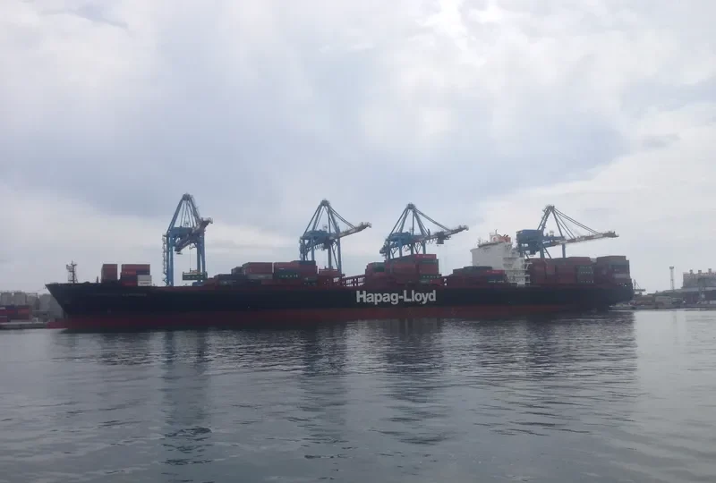 FRANKFURT EXPRESS Container Ship IMO 9450442 photo 2