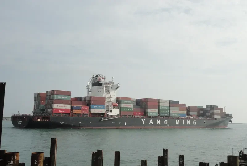 SYNERGY OAKLAND Container Ship IMO 9450583 photo 3