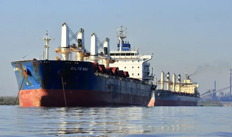 BALTIC WIND Bulk Carrier IMO 9450703 photo 3