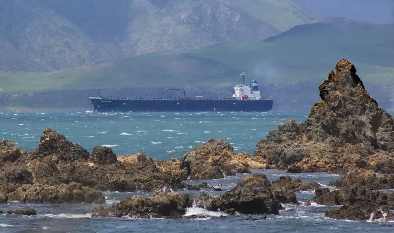 ATALANTA T Tanker IMO 9450789 photo 2
