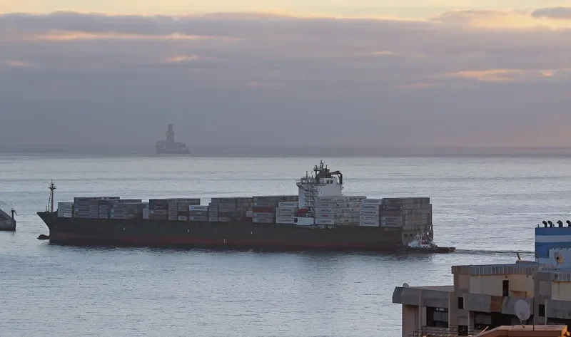 REN JIAN 25 Container Ship IMO 9450935 photo 7