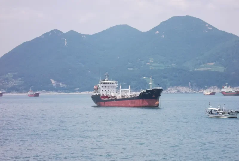 GLOBAL GENESIS Tanker IMO 9451501 photo 4