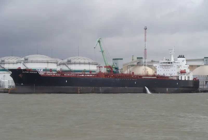 ALPINE MONIQUE Tanker IMO 9451707 photo 7