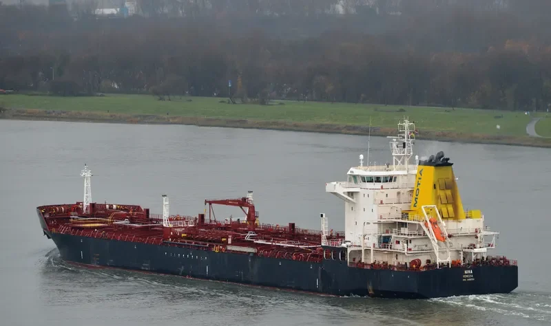 NINA Tanker IMO 9451733 photo 2
