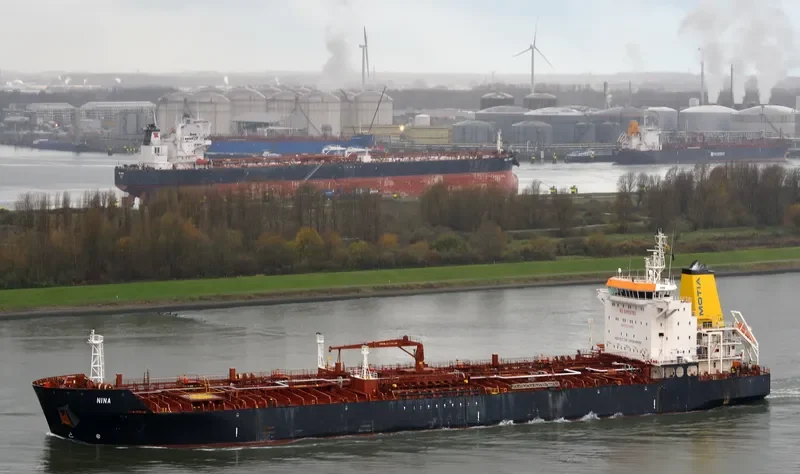 NINA Tanker IMO 9451733 photo 3