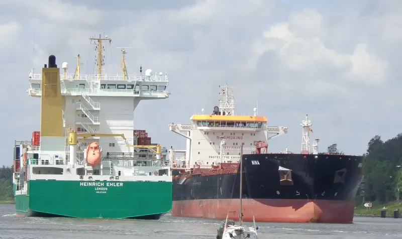 NINA Tanker IMO 9451733 photo 10