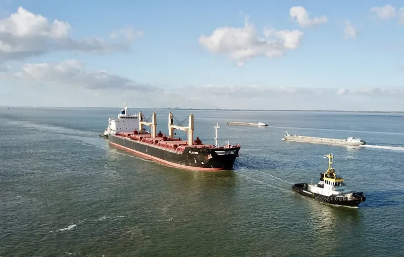 PLATON Bulk Carrier IMO 9452555 photo 2