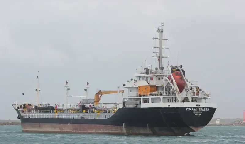 ROXANA TRADER Tanker IMO 9452749