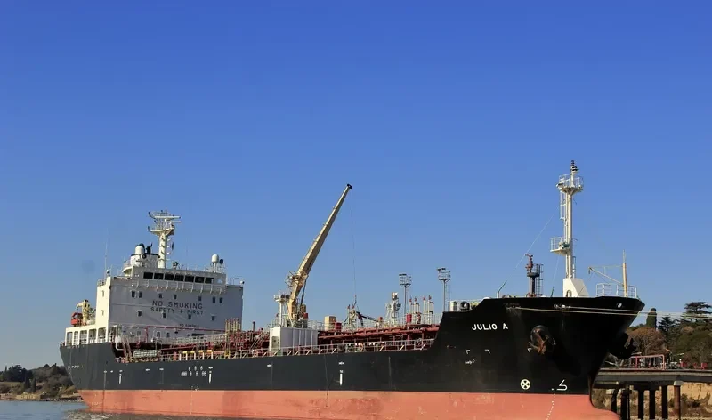 JULIO A Tanker IMO 9452816 photo 8