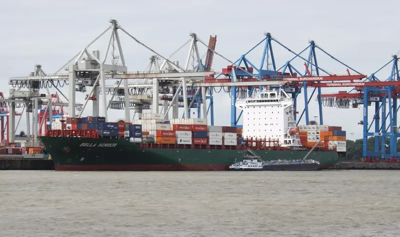 SPYROS V Container Ship IMO 9453365 photo 5