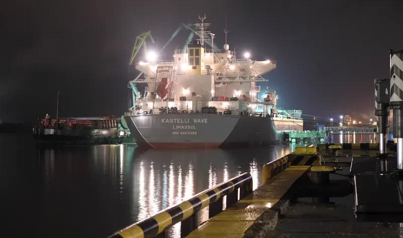 KASTELLI WAVE Bulk Carrier IMO 9453389 photo 9