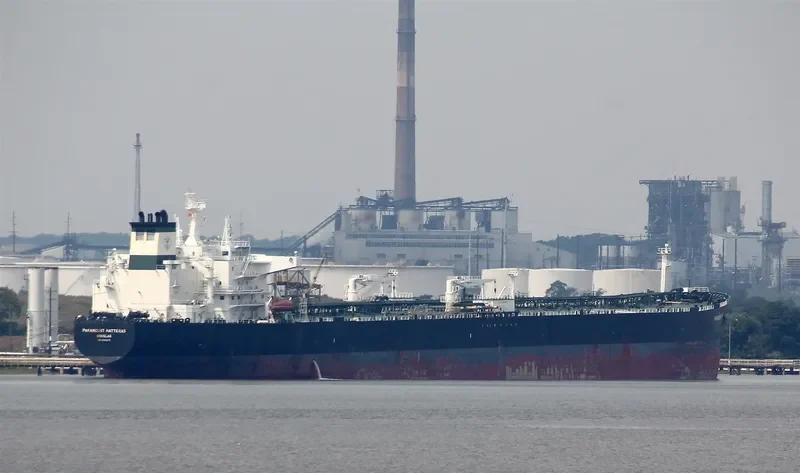 PARAMOUNT HATTERAS Tanker IMO 9453975 photo 4