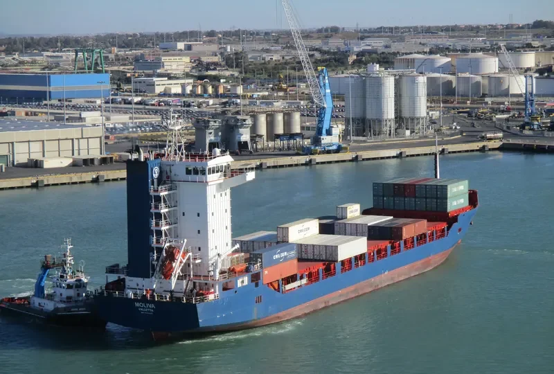MOLIVA Container Ship IMO 9454034 photo 7