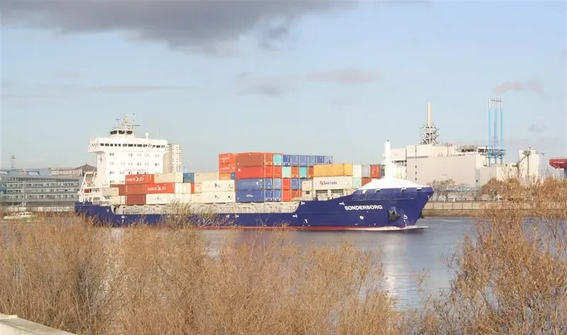 SONDERBORG Container Ship IMO 9454242 photo 8