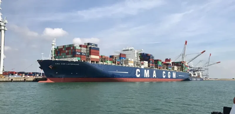 CMA CGM LAPEROUSE Container Ship IMO 9454412 photo 10
