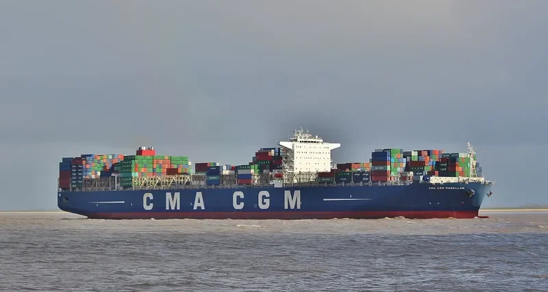 CMA CGM MAGELLAN Container Ship IMO 9454424 photo 10