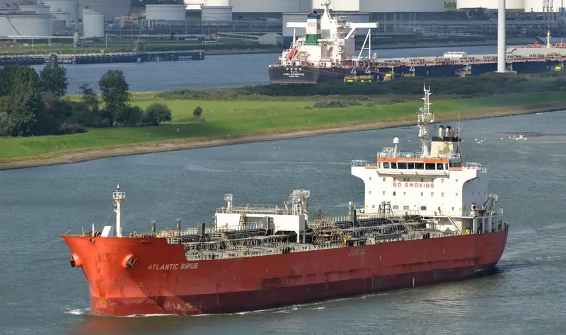 ATLANTIC SIRIUS Tanker IMO 9455052 photo 4