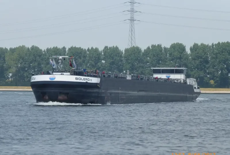 TORONTO Tanker IMO 9455222 photo 2