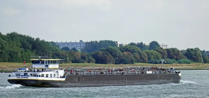 VALSINNI Tanker IMO 9455325 photo 8