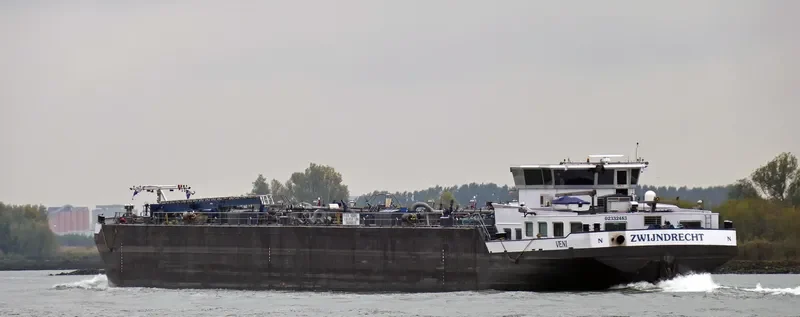 LEVI Tanker IMO 9455337 photo 8